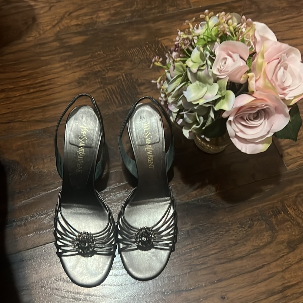 Yves Saint Laurent Black Heels